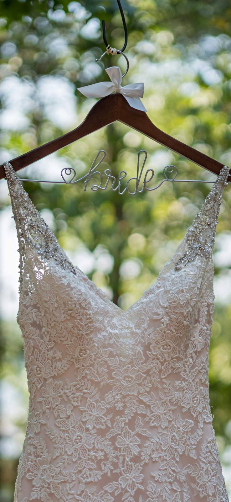 Ivory Lace Mermaid Wedding Dress Train V-Neck Beaded Straps Button Back