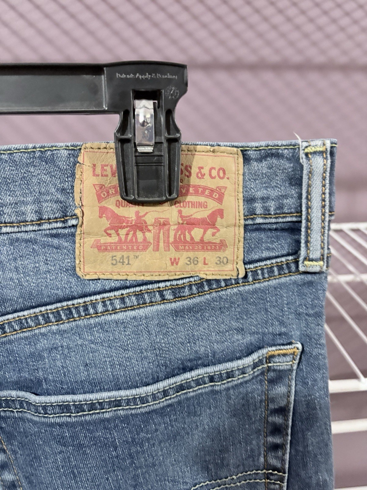 Men’s Levi 541 Sports Flex Jeans  Soo So Comfortable  2 Pair  New Condition
