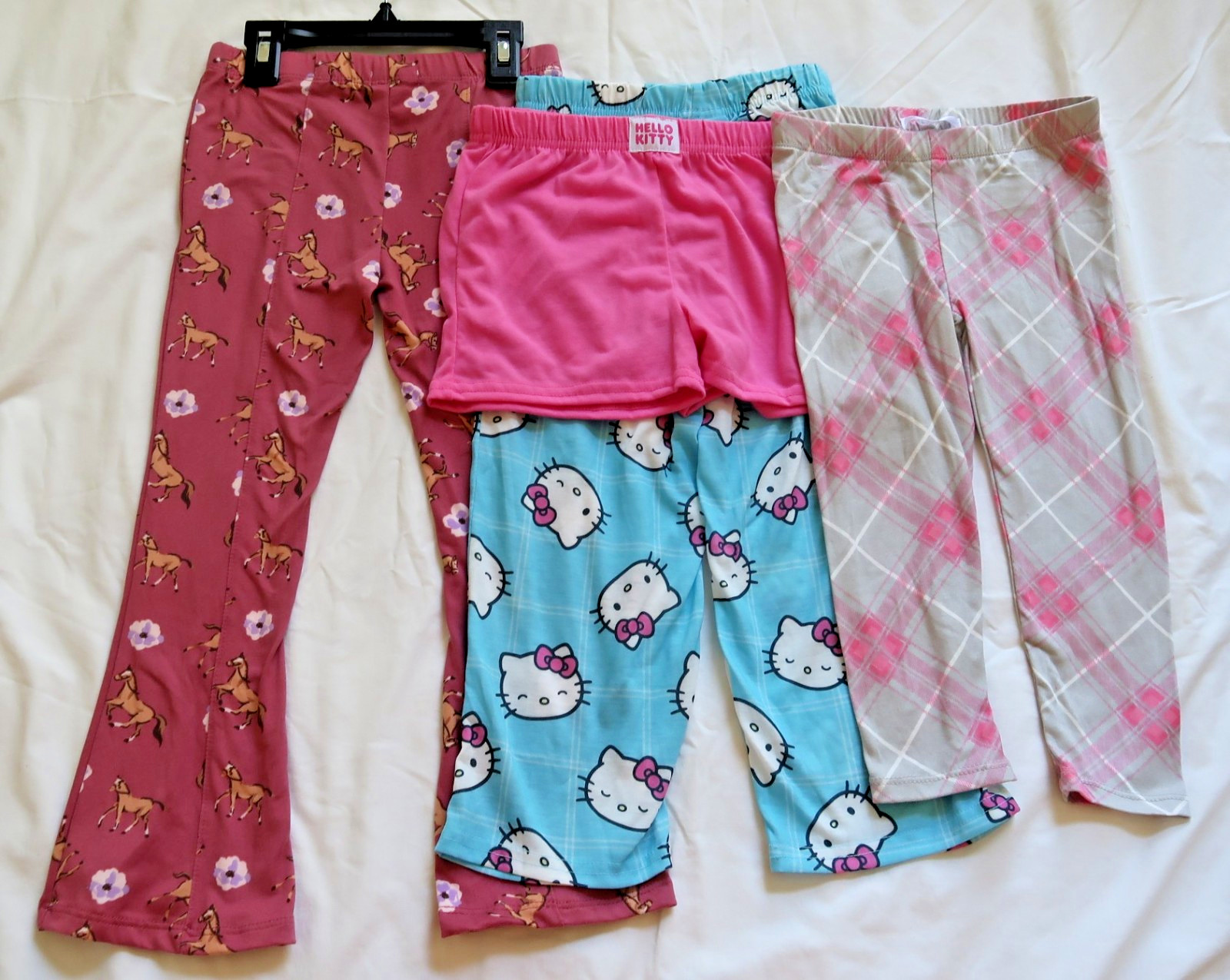 BRAND NEW GIRLS Clothing Lot Size 4 5 HELLO KITTY Pajamas Tahari Leggings Pants