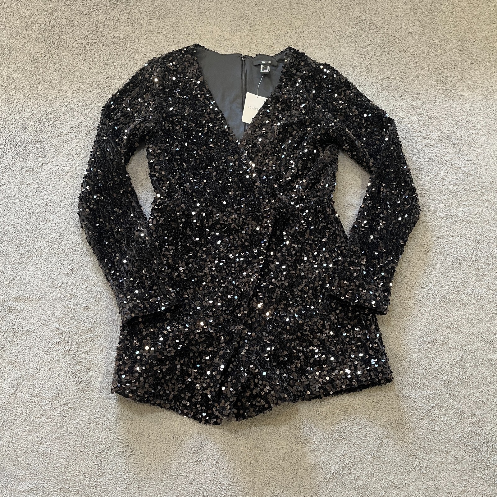 Forever 21 Black Sequin Long Sleeve Wrap Romper Skort Women\'s Medium NWT