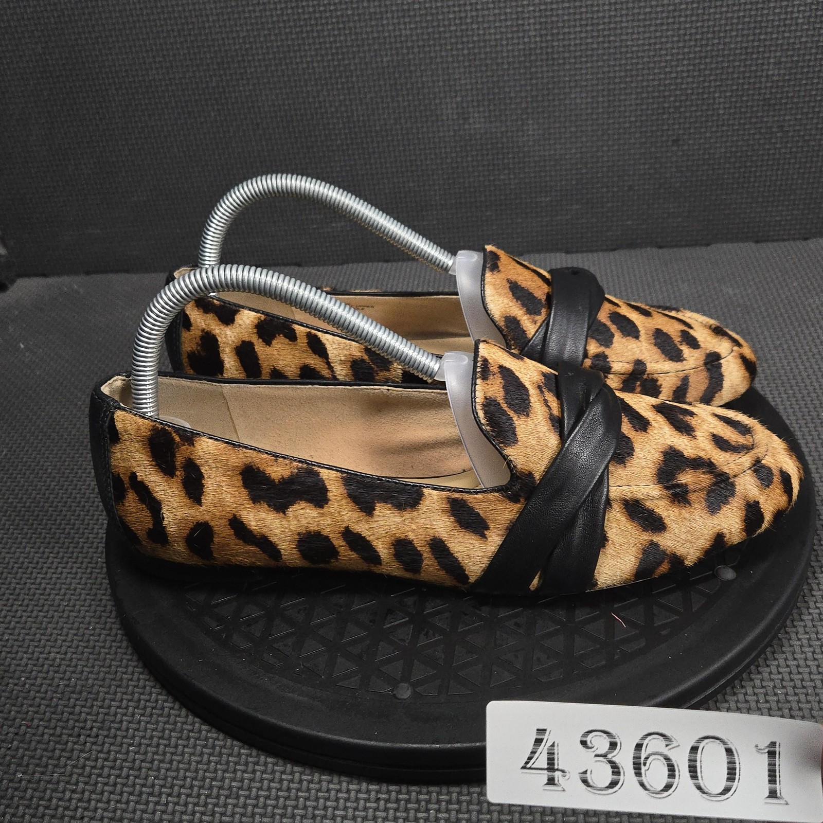 Talbots Shoes Womens Size 9 Brown Leopard Loafer Flats Slip On Comfort Casual