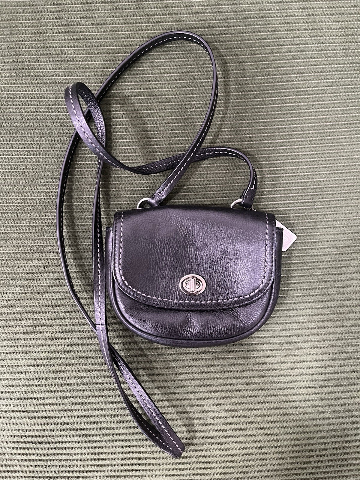 Vintage Coach Mini Crossbody Bag Purse Black