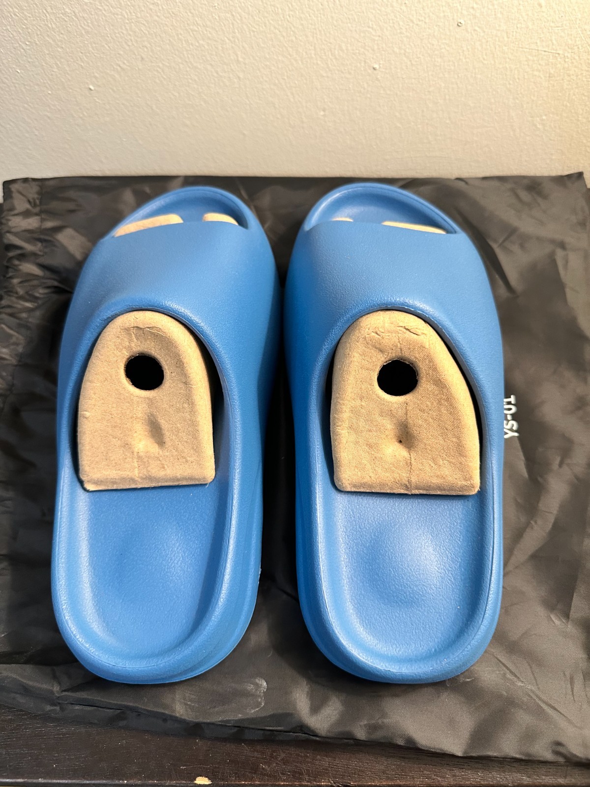Yeezy YZY YS-01 size 6, 8, 9, 10, 11,  BLUE 100% AUTHENTIC WITH DUST BAG