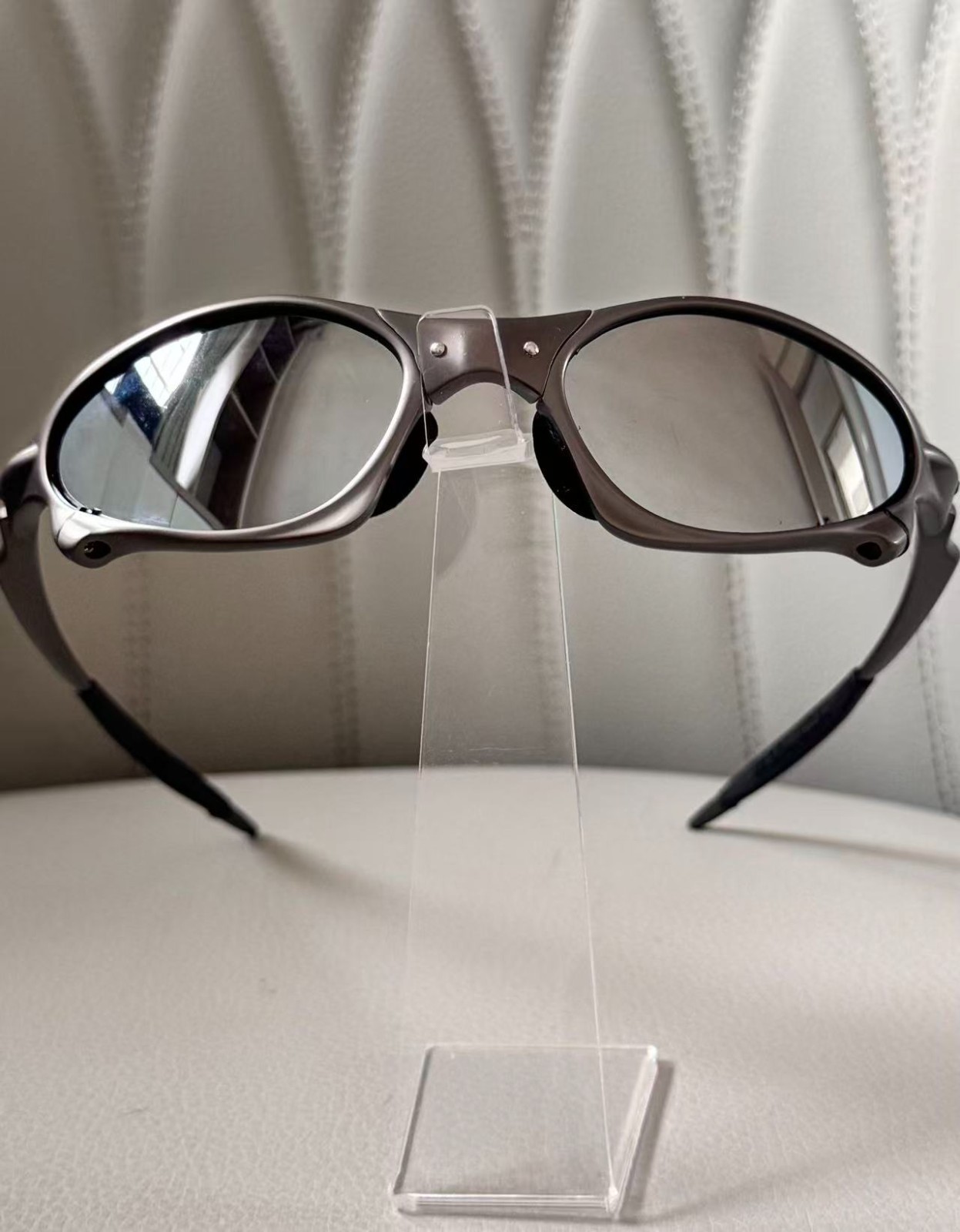 Oakley Penny *- Metal-framed sunglasses, silver frame, silver lenses, a rare and