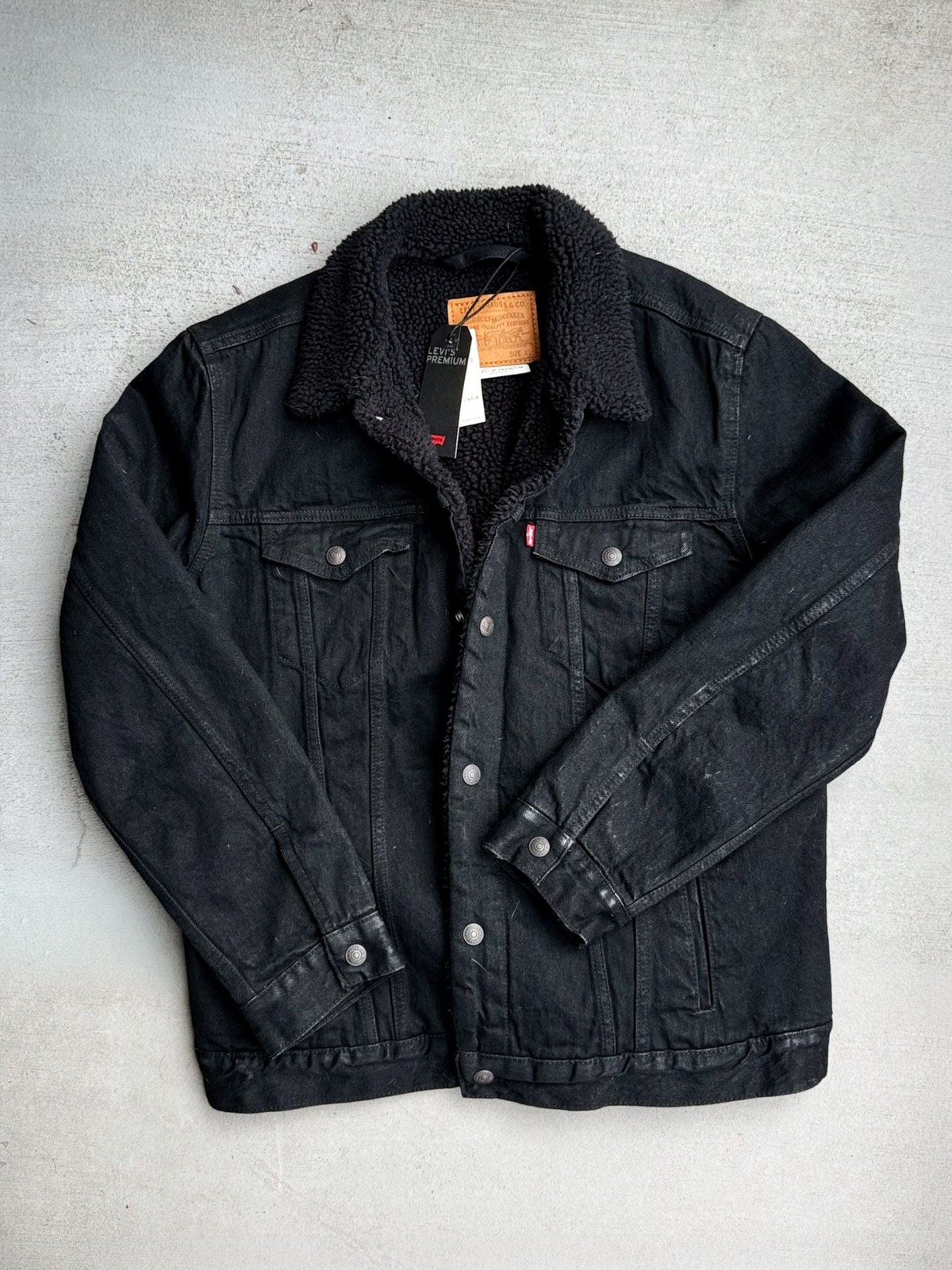 Levi\'s Premium Sherpa Trucker Jacket Size XL Black Denim