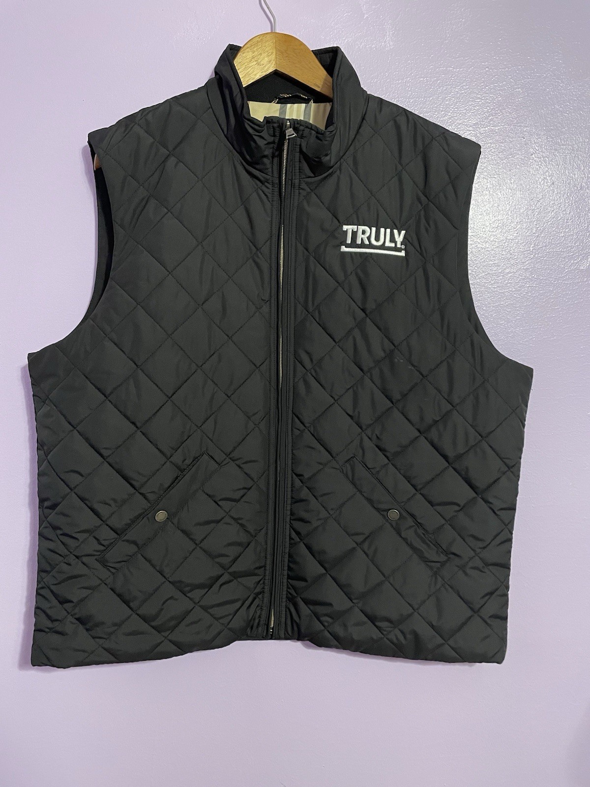 EUC 100% Authentic Truly Hard Seltzer Client Gift Logo Brooks Brother Vest XL