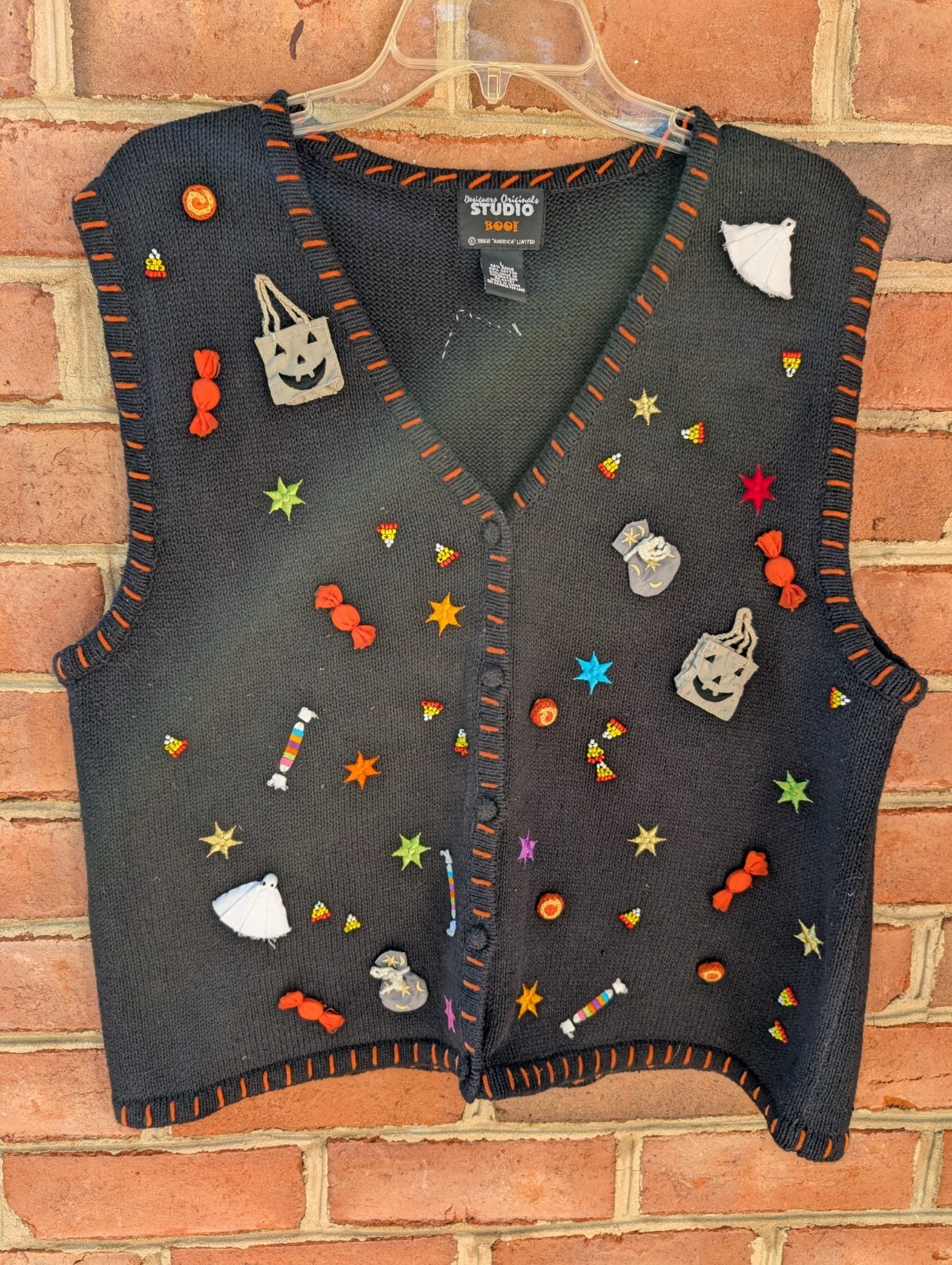 DESIGNER ORIGINALS BOO Halloween Ghost Trick or Treat Candy Sweater Vest Sz L