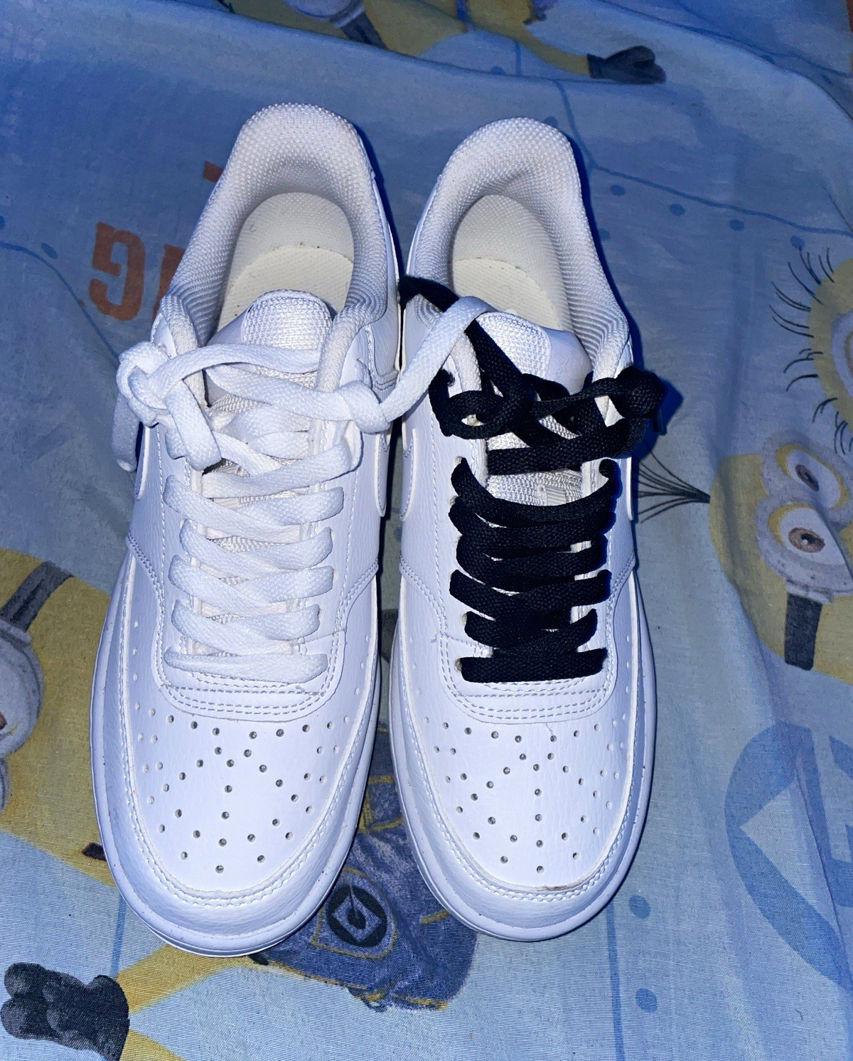 Nike Air Force 1 Low Top White Men\'s Sneakers Lace-Up US 8 Black/White