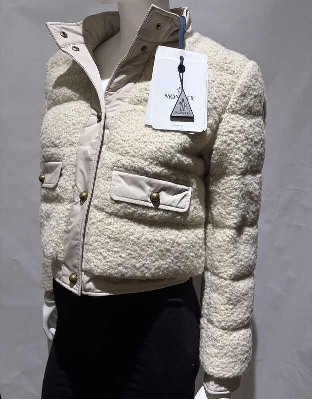 MONCLER WOMEN\'S BLANDY GIUBBOTTO CROPPED BOUCLE DOWN JACKET SIZE 1 SMALL S