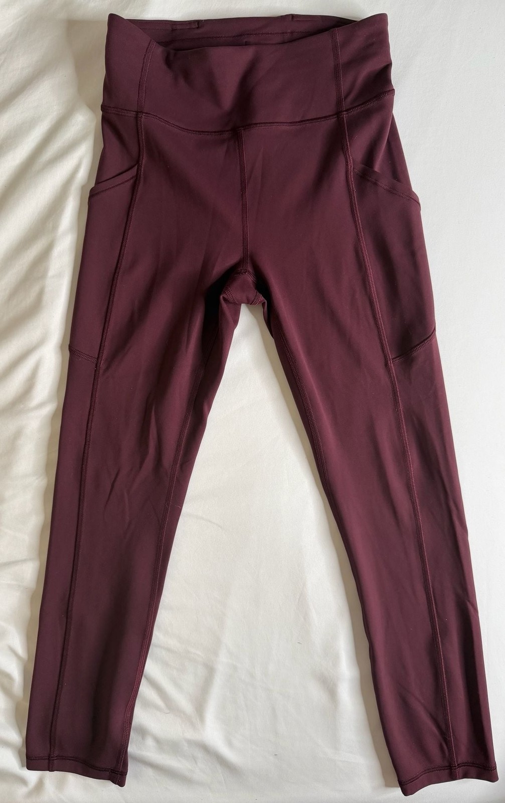 Lululemon Fast and Free Tight 28\