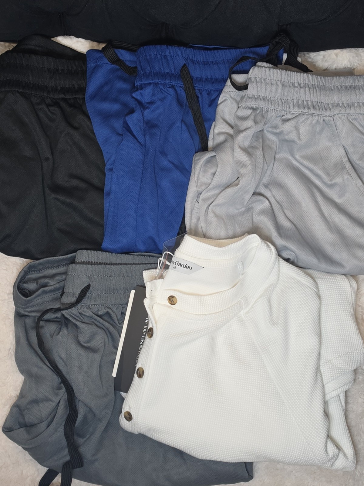 Wholesale Reseller 5 Pc Men Sports Mix Clothes Lot NWT Amazon Brands Mix Size M