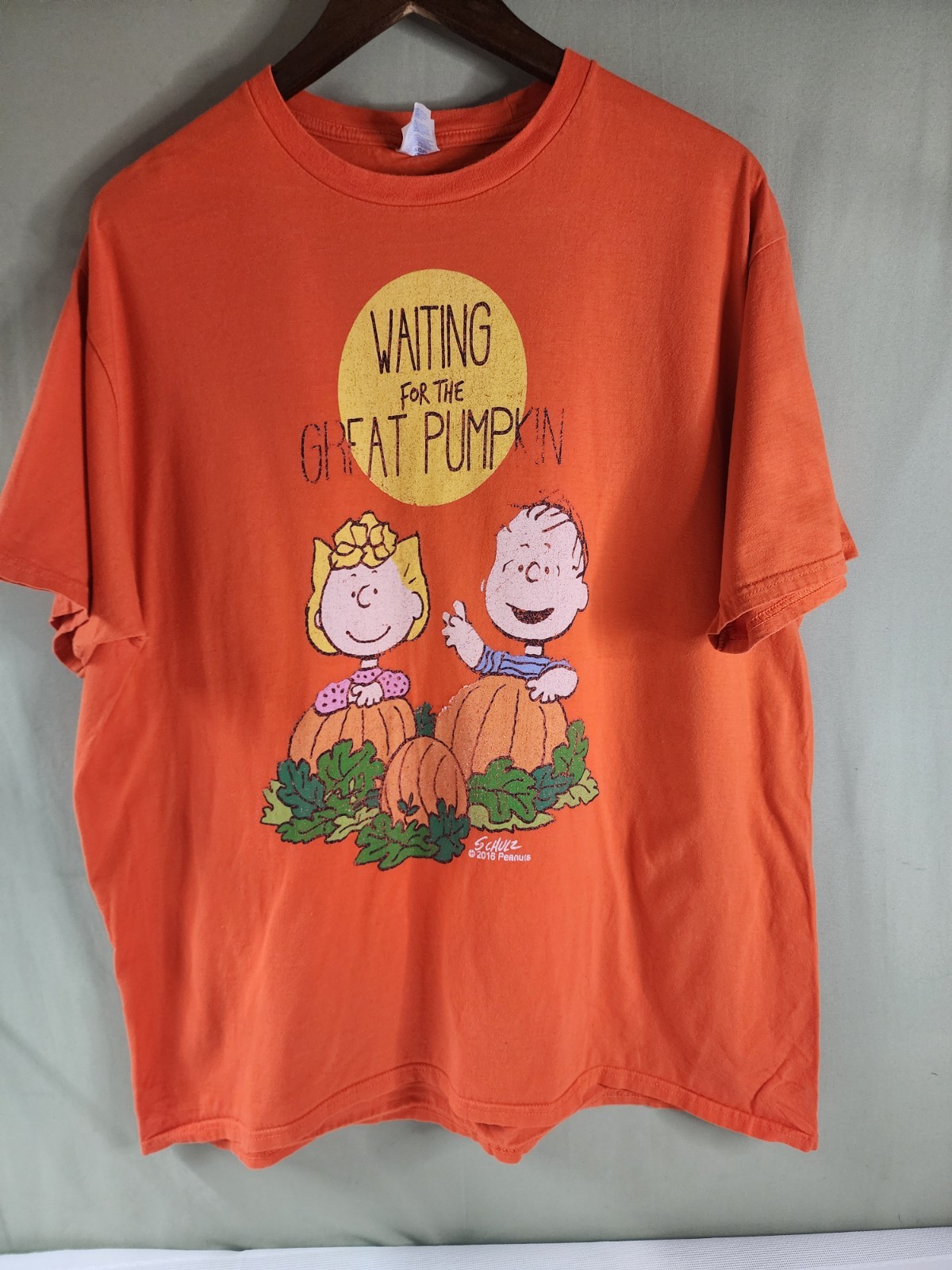 Vintage Peanuts The Great Pumpkin Charlie Adult 2XL Orange Short Sleeve 