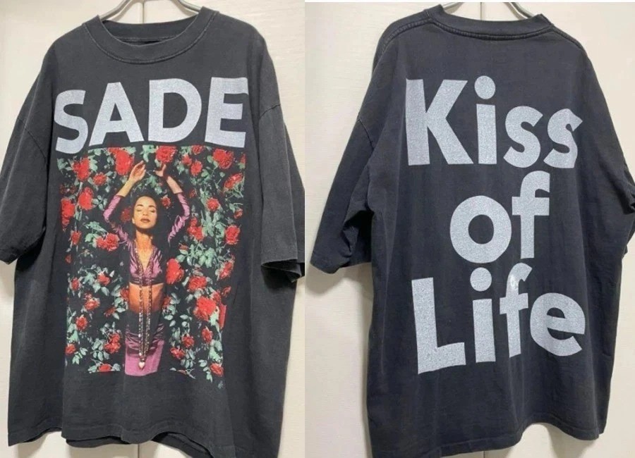 Vtg style Sade Kiss Of Life short sleeve black color 2 side Unisex Shirt Reprint