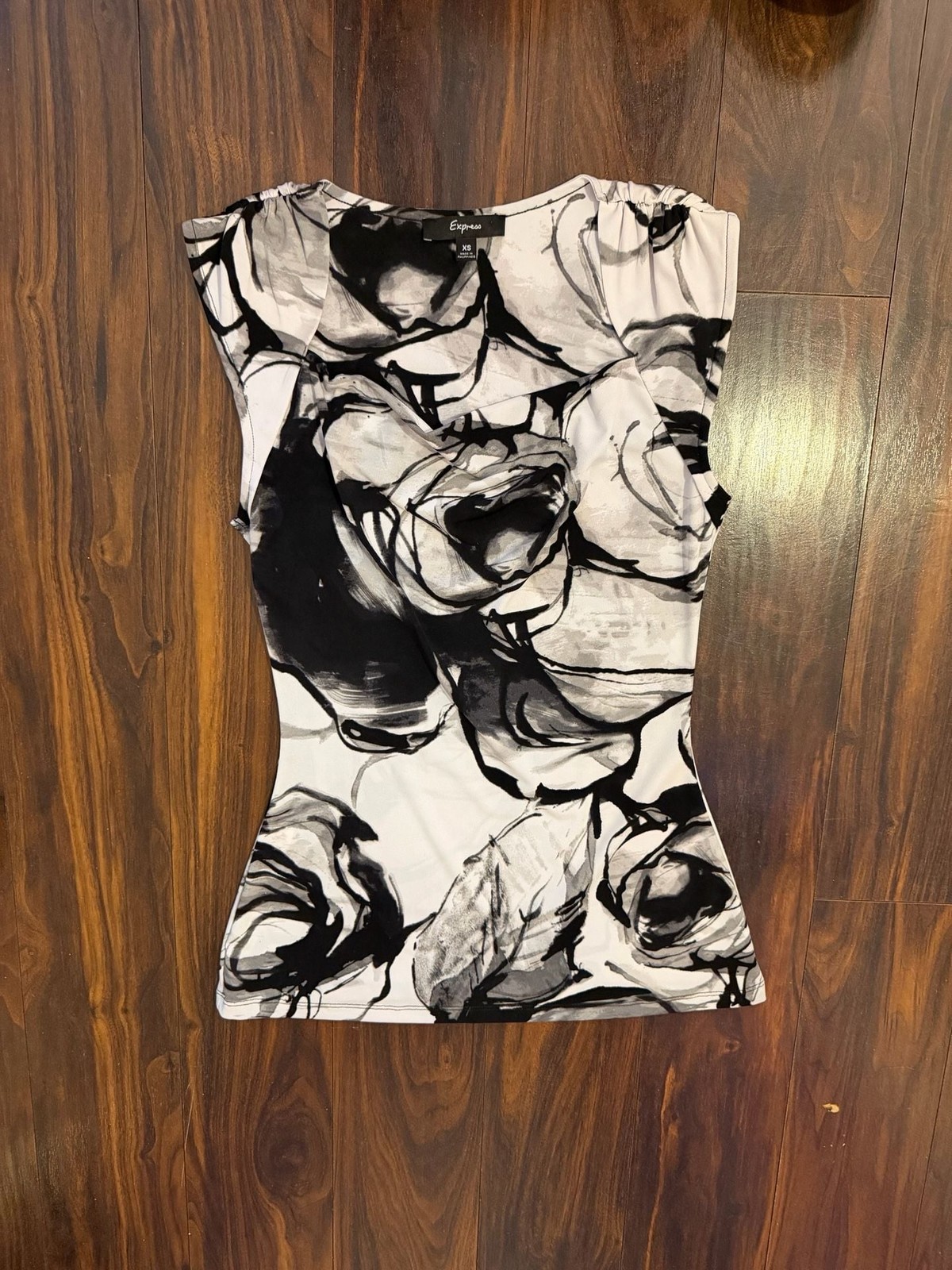 Vintage 2008 Express Strapless Rose Print Peplum Top XS Black White