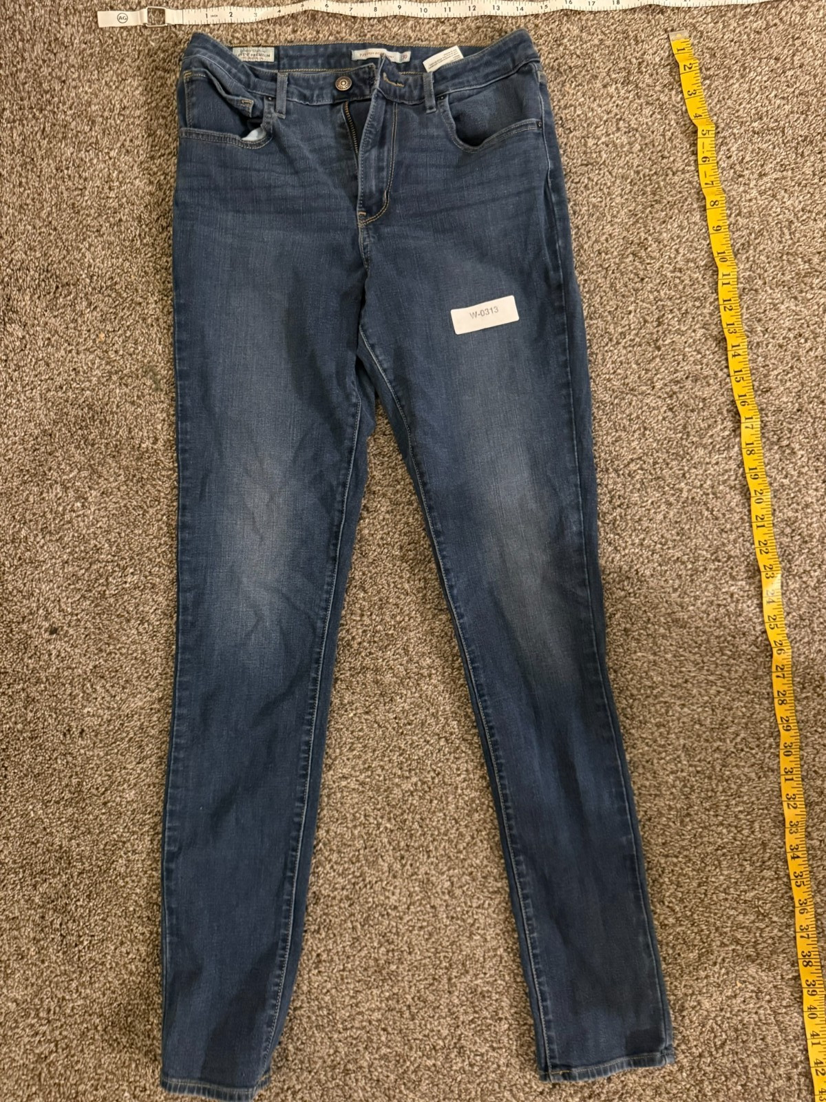 Levi\'s Premium 721 High Rise Skinny blue jeans 30