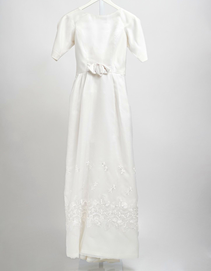 Vintage Lorrie Deb of San Francisco White Short Sleeve Floral Wedding Gown/Dress