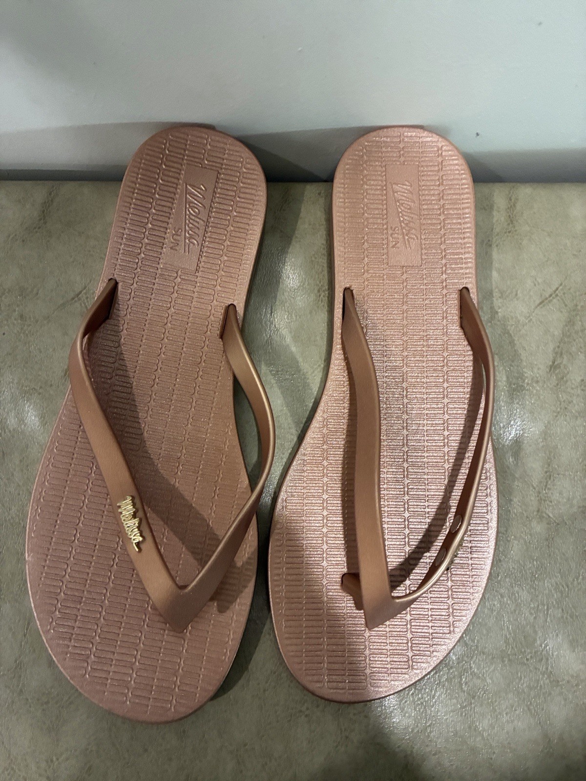 Melissa Sun Women’s Flip Flop Sandals Pink Slip-On Vegan US 7 EU 38