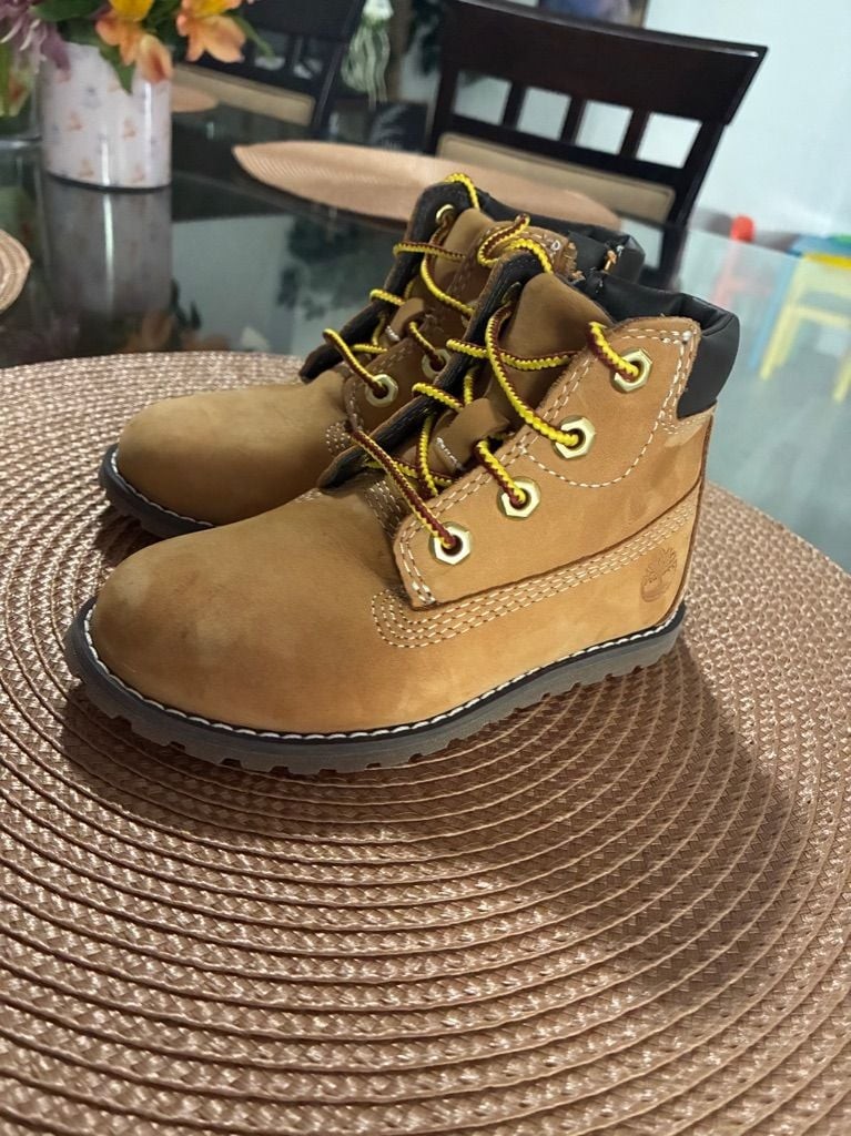 Timberland Kids\' 6-inch Boot Size 10.5 Brown Suede