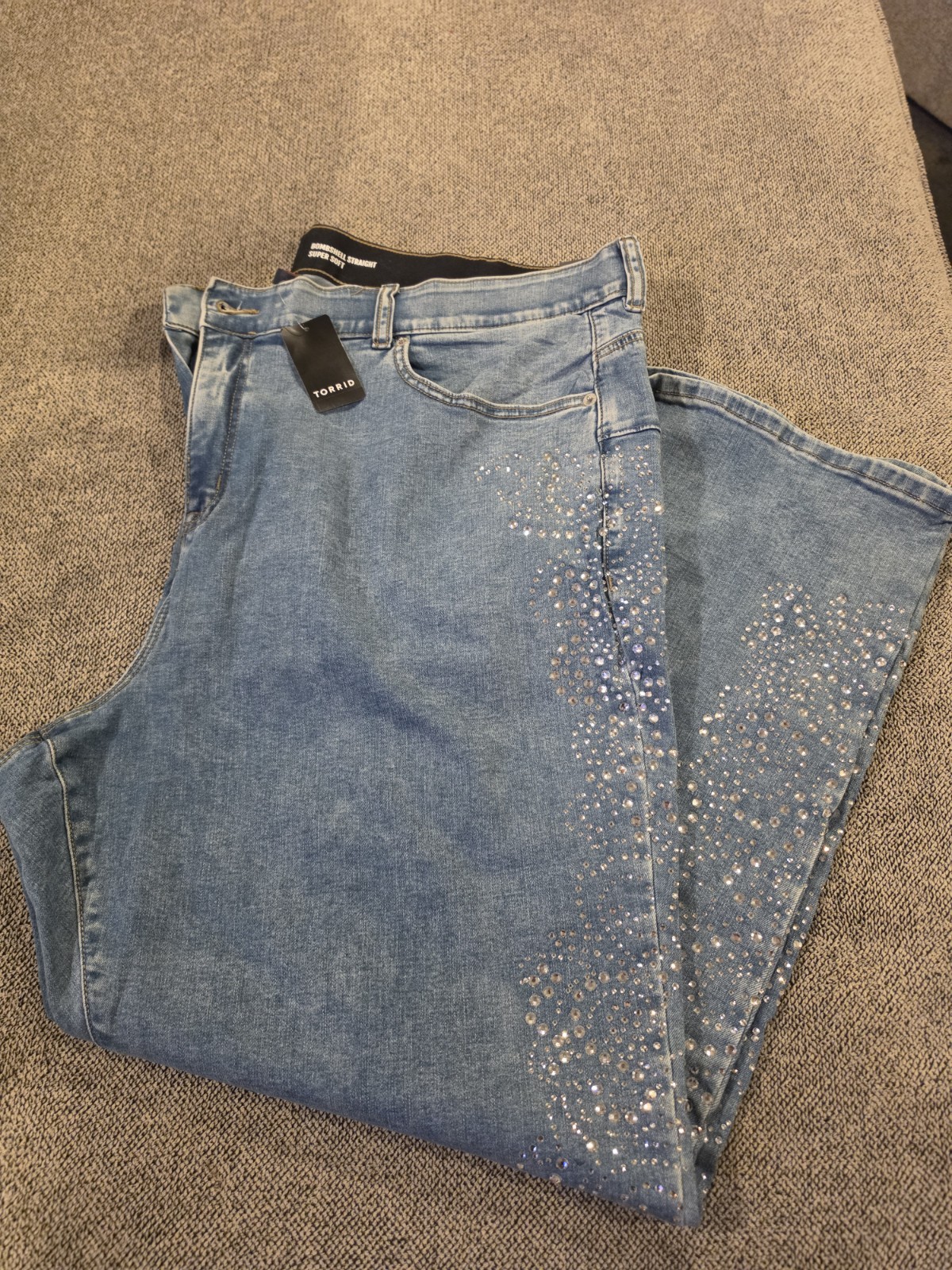 New NWT Torrid Bombshell Straight High Rise Rhinestone Jean Womens Plus Size 26R
