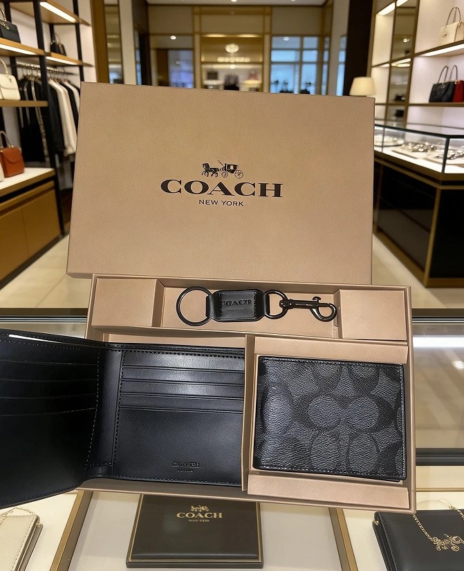 COACH MEN\'S 3 IN 1 WALLET BOXED GIFT SET IN SIGNATURE CANVAS BLACK/BLACK/OXBLOOD