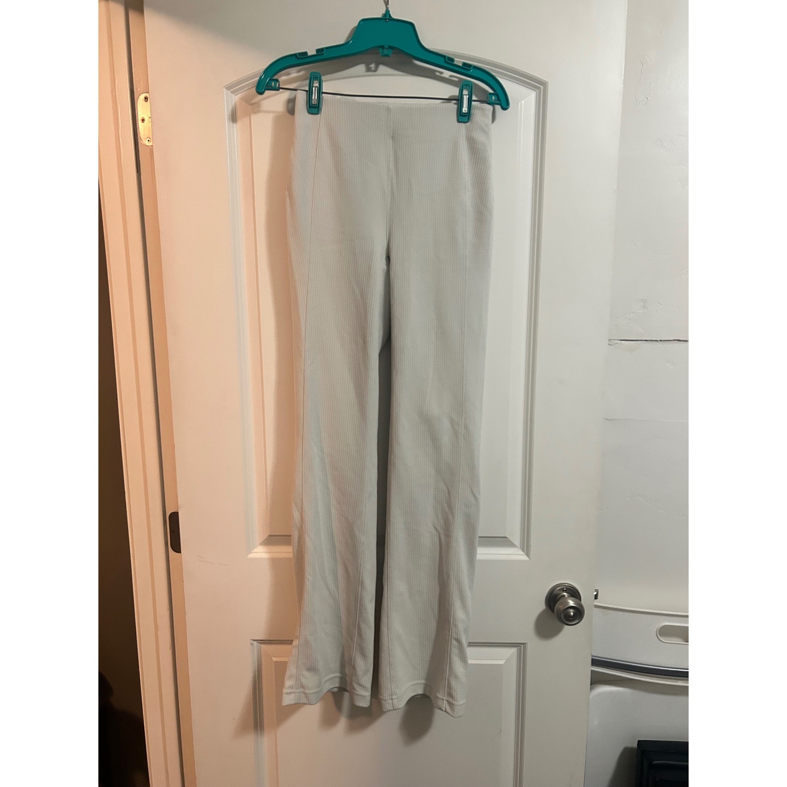Lululemon Ribbed Softstreme High-Rise Flared Pant Bone  LW5GVKS Size 4