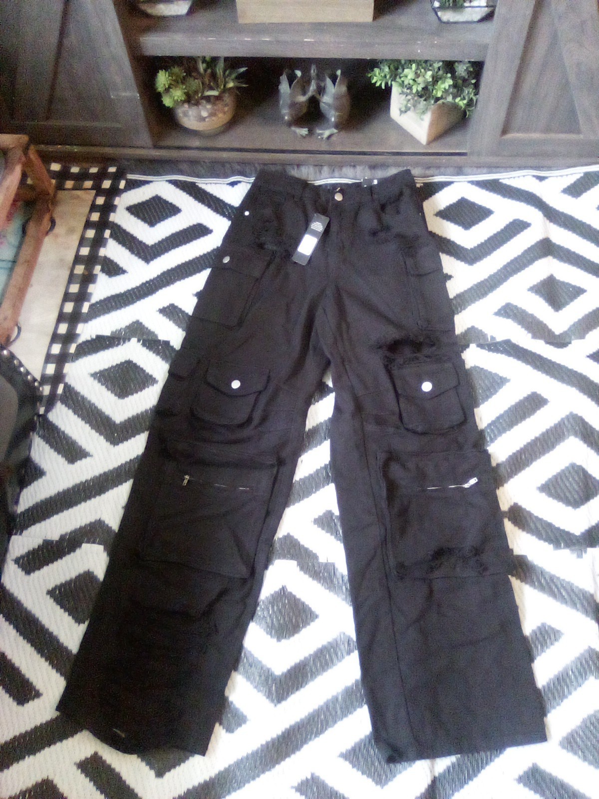 New NWT Fashion Nova Cargo Jeans Sz 3 High Waisted 28x33 Jeans MSRP $58