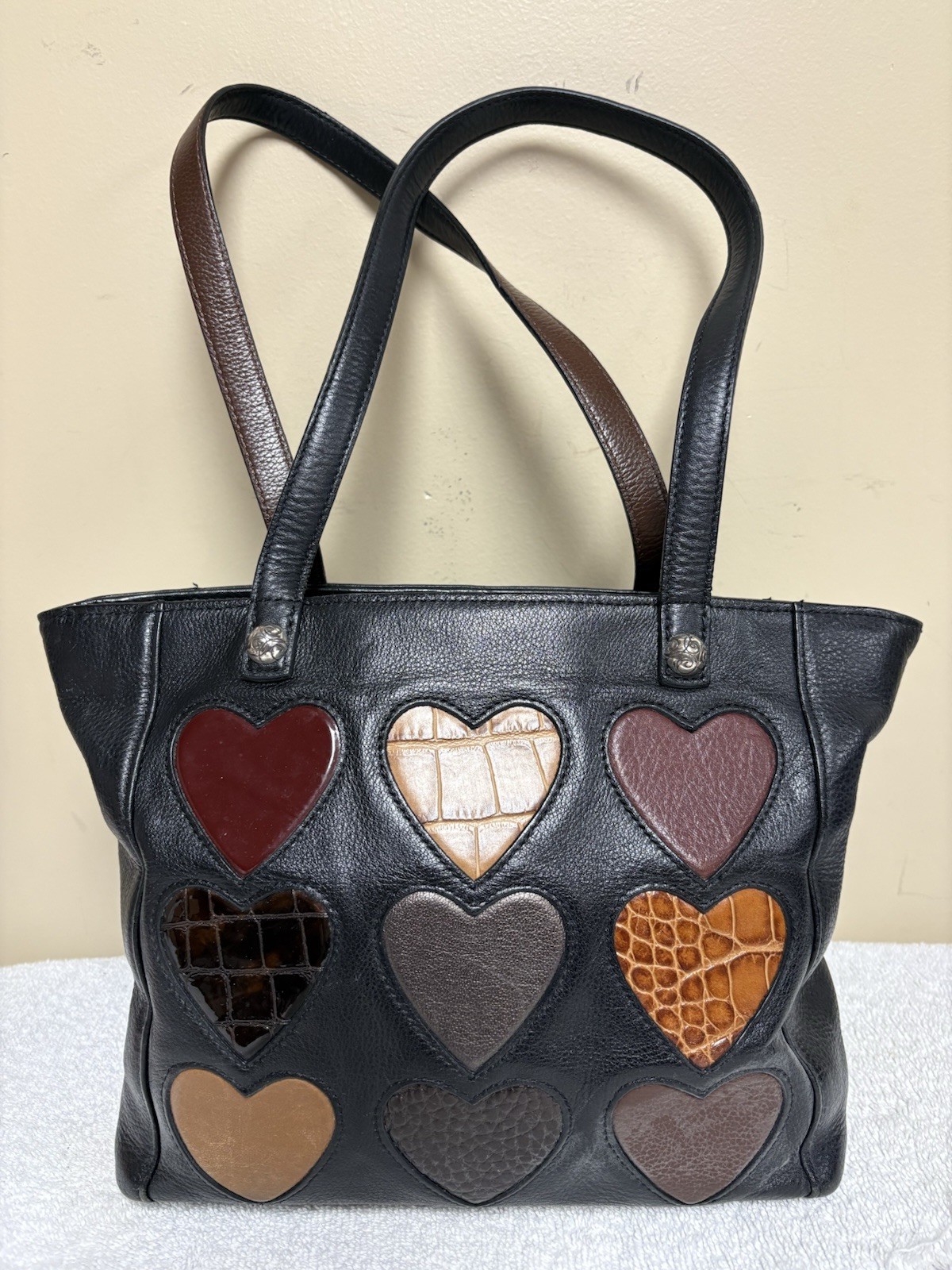 BRIGHTON 🔥 HOLLY Black Leather Multi Hearts Zippered Shoulder Tote Bag Purse