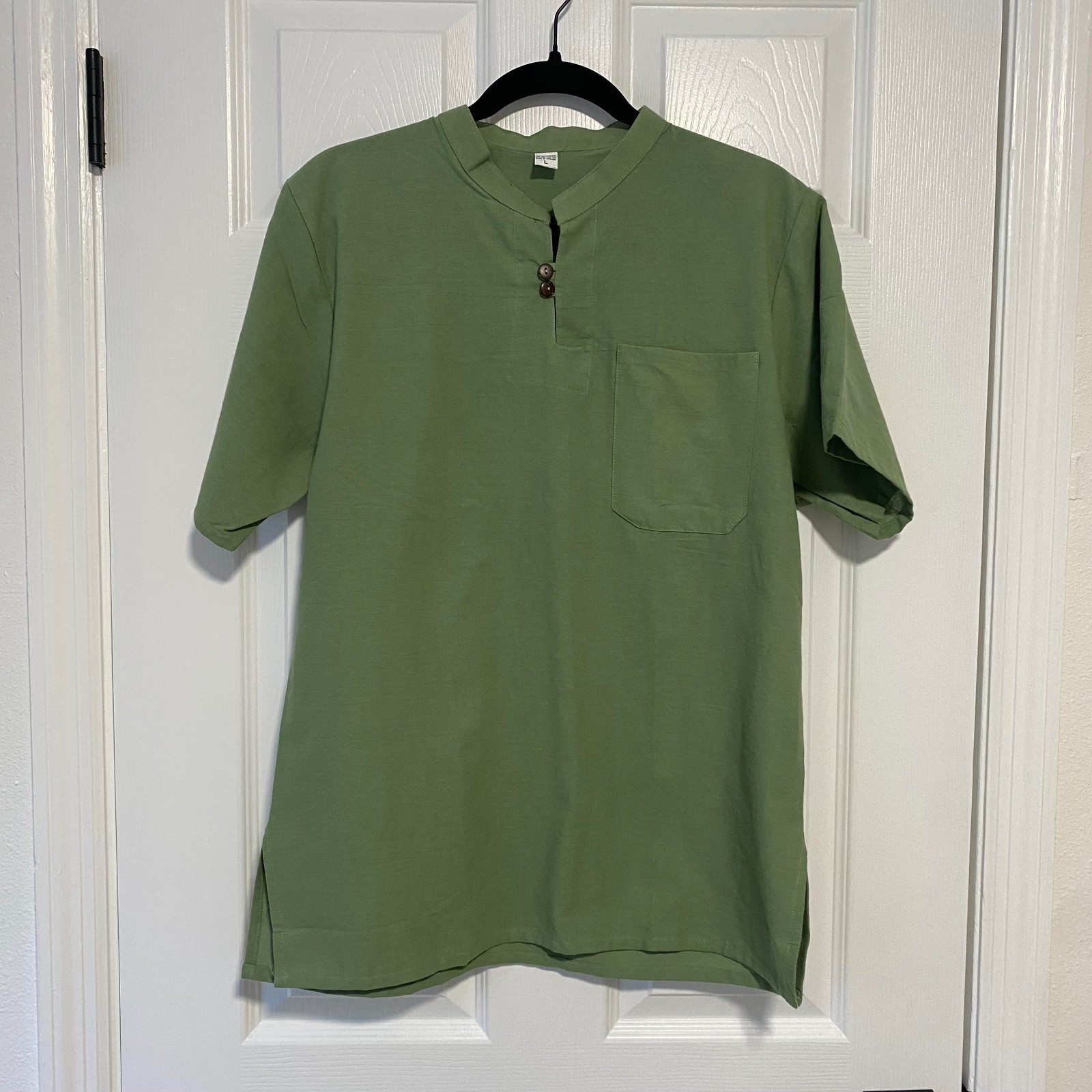 Olive green short-sleeve 100% cotton kurtha style women\'s shirt, size L
