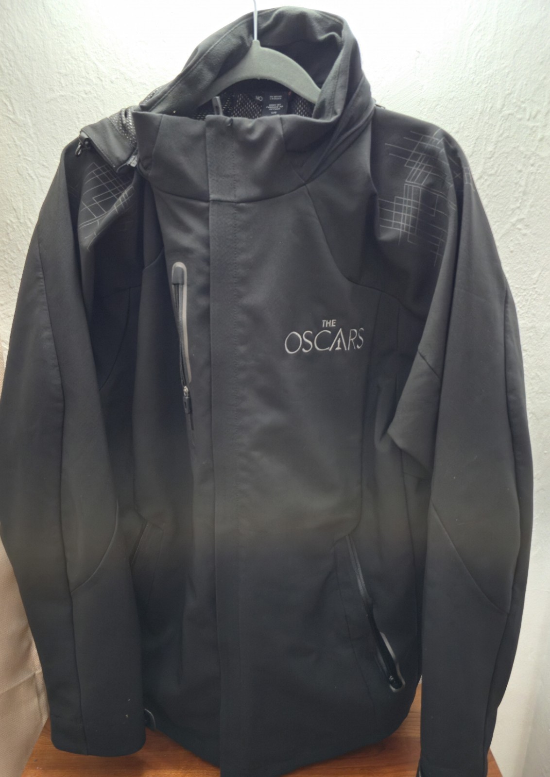 Oscars Academy Awards Black Embroiderd Jacket Hoodie Rare Crewmember Size Large