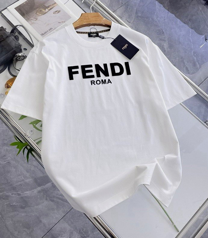 Fendi Men M White Short Sleeve Crew Neck Graphic Print Logo T-Shirt Regular