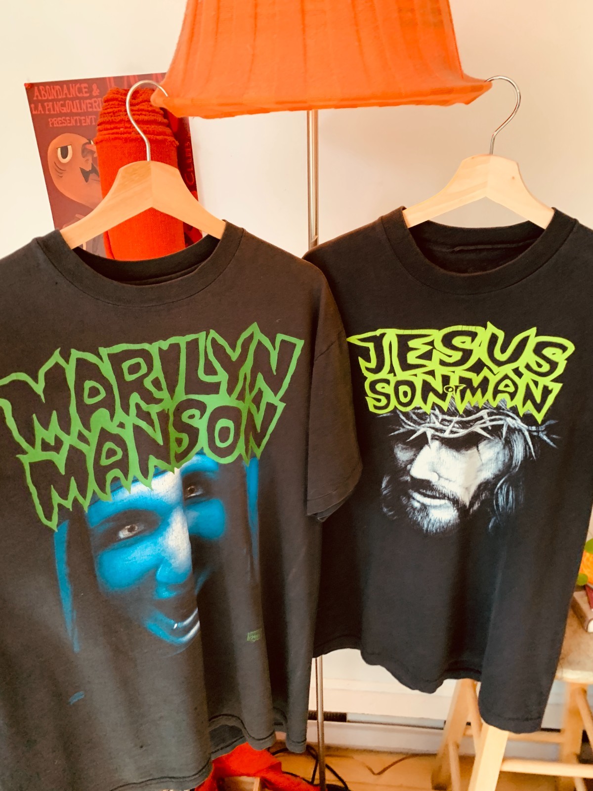 Marilyn Manson Iconic vintage duo : 1994\'s XL backstage pass + Jesus son of man
