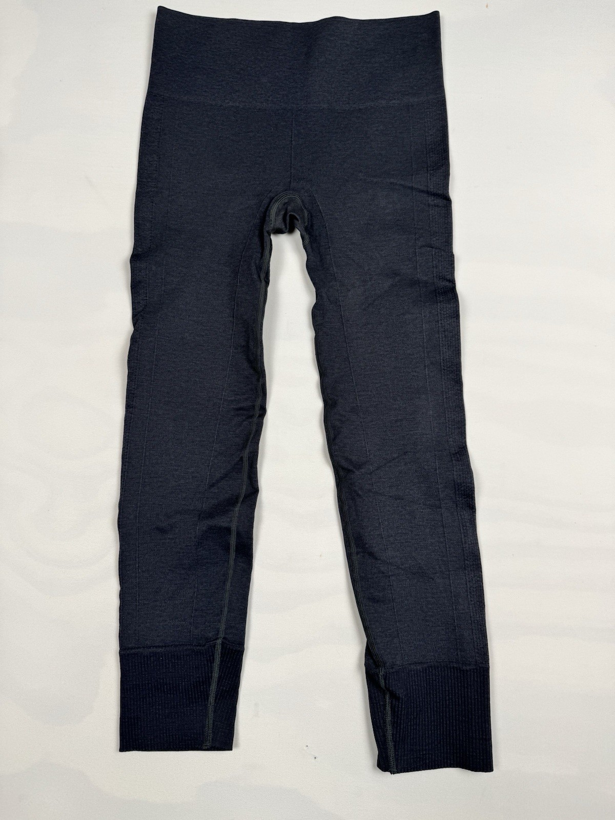 Lululemon Ebb to Street Pants Seamless Heathered Black Women\'s Size 6 Nylon