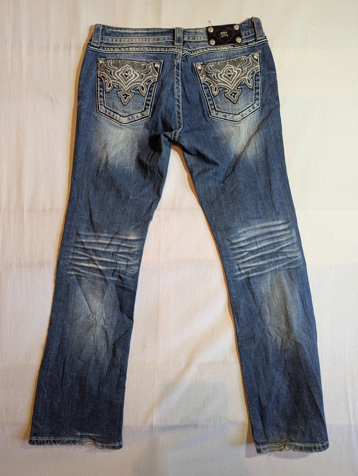 VTG Miss Me Jeans Women\'s 31 Bootcut Fleur Embellished Distressed Denim Blue