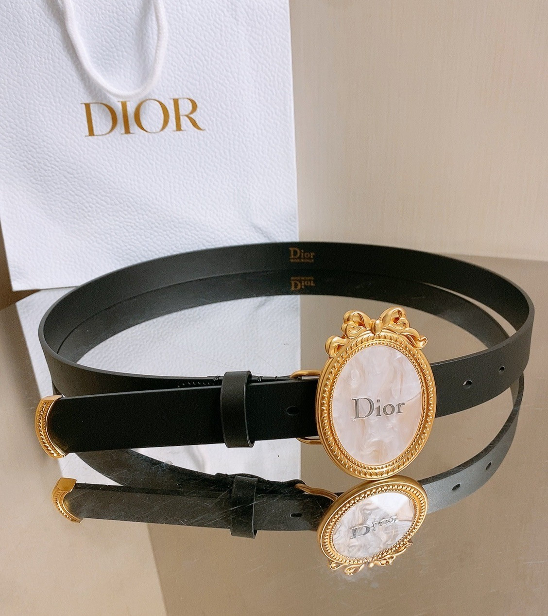 Dior Médaillon Black Leather Belt Gold Oval Bow Buckle 2.5CM