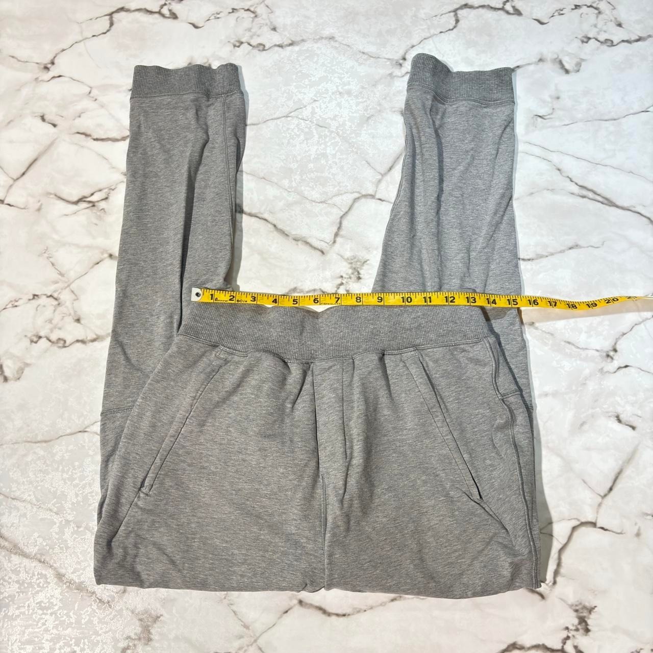 Lululemon Mens Grey Jogger Sweatpants Loungewear Y2K Vintage Style