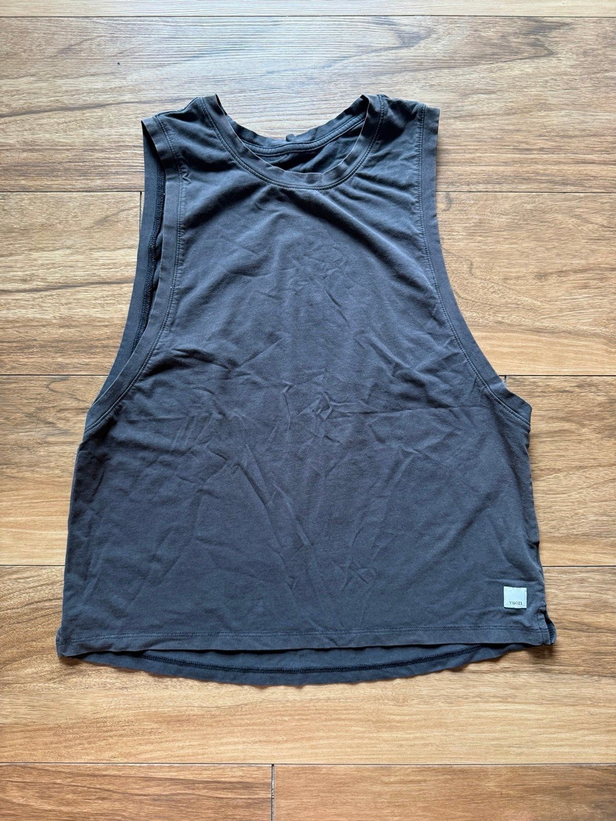 Vuori Energy Tank Top Women’s size Small Black High Neck Workout Athletic
