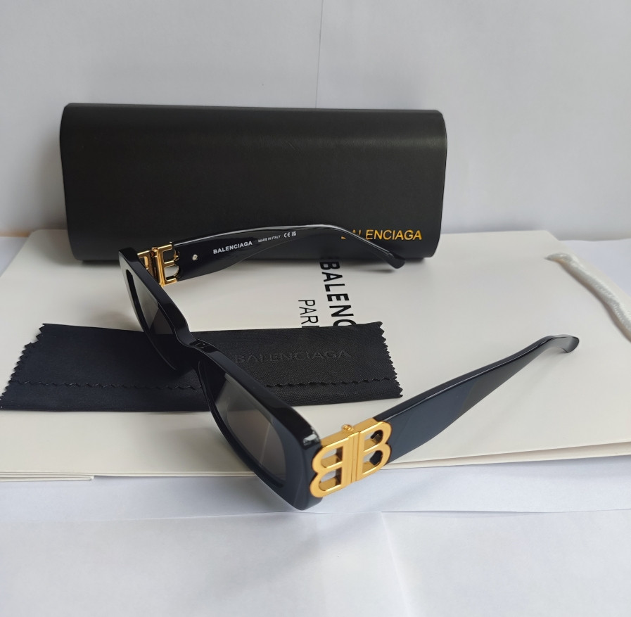Authentic Balenciaga BB0096S Black/Grey Full-Rim Rectangle Unisex Sunglasses