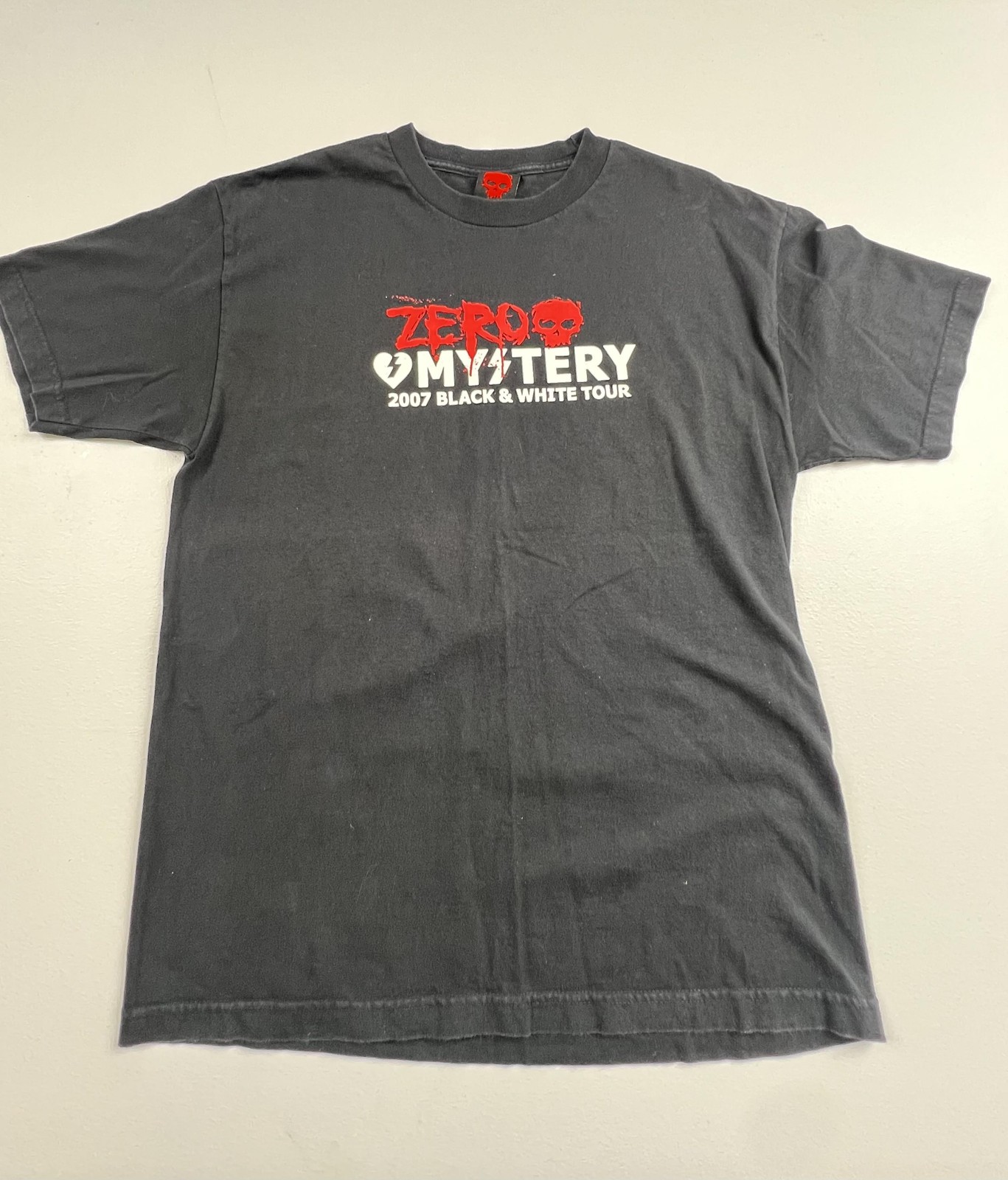 Vintage Zero Mystery Shirt Mens Large 2007 Black & White Tour Band Tee Music Y2K