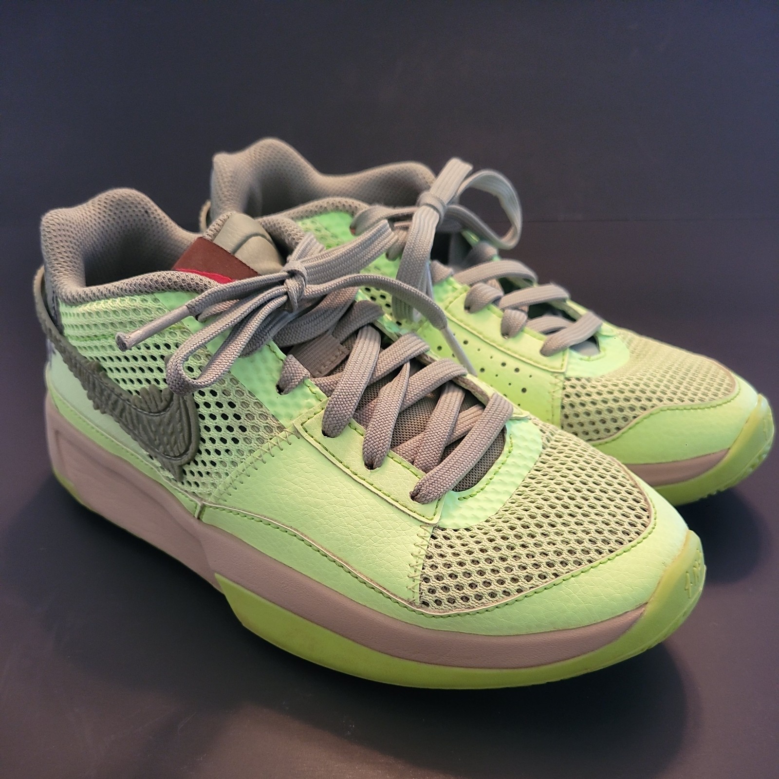 Halloween Ja Morant Ja 1 Zombie Neon Green Low Cut Basketball Shoes 5.5 Y EUC 