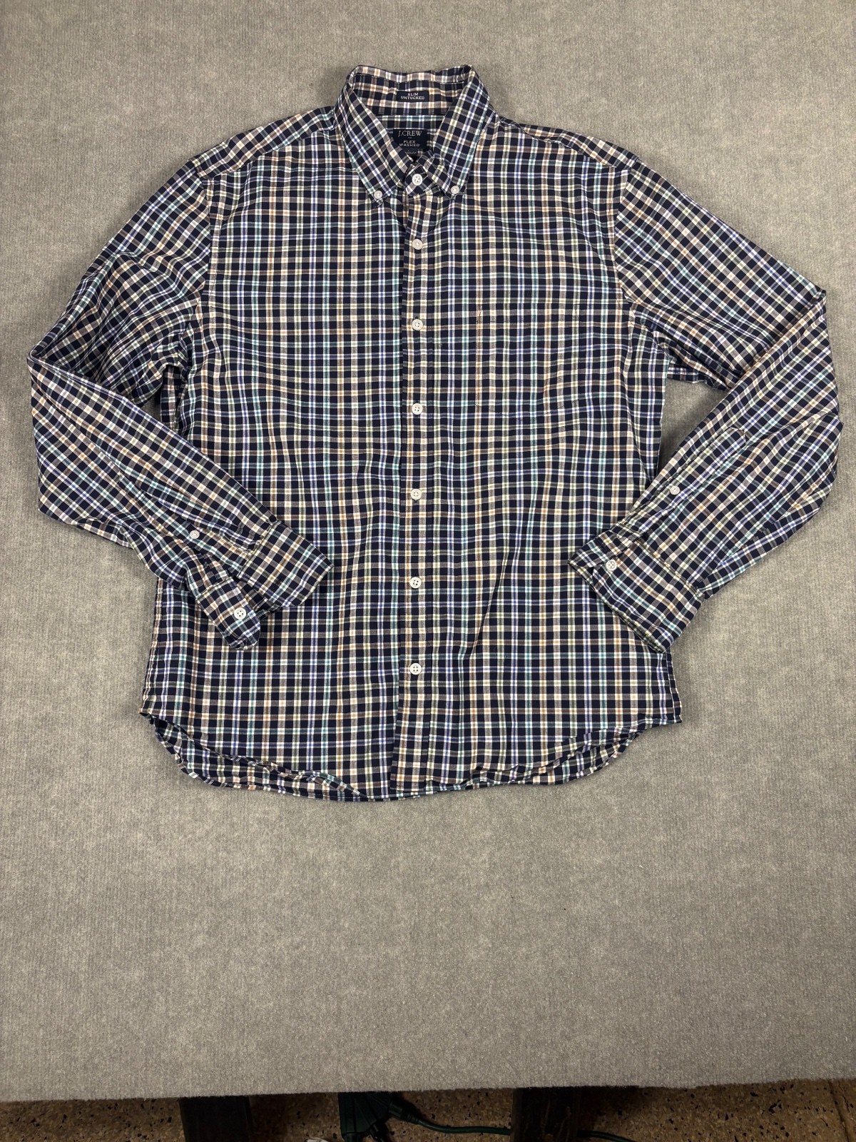 J.Crew Men’s Large Slim Untucked Flex Washed Plaid Button-Down Shirt