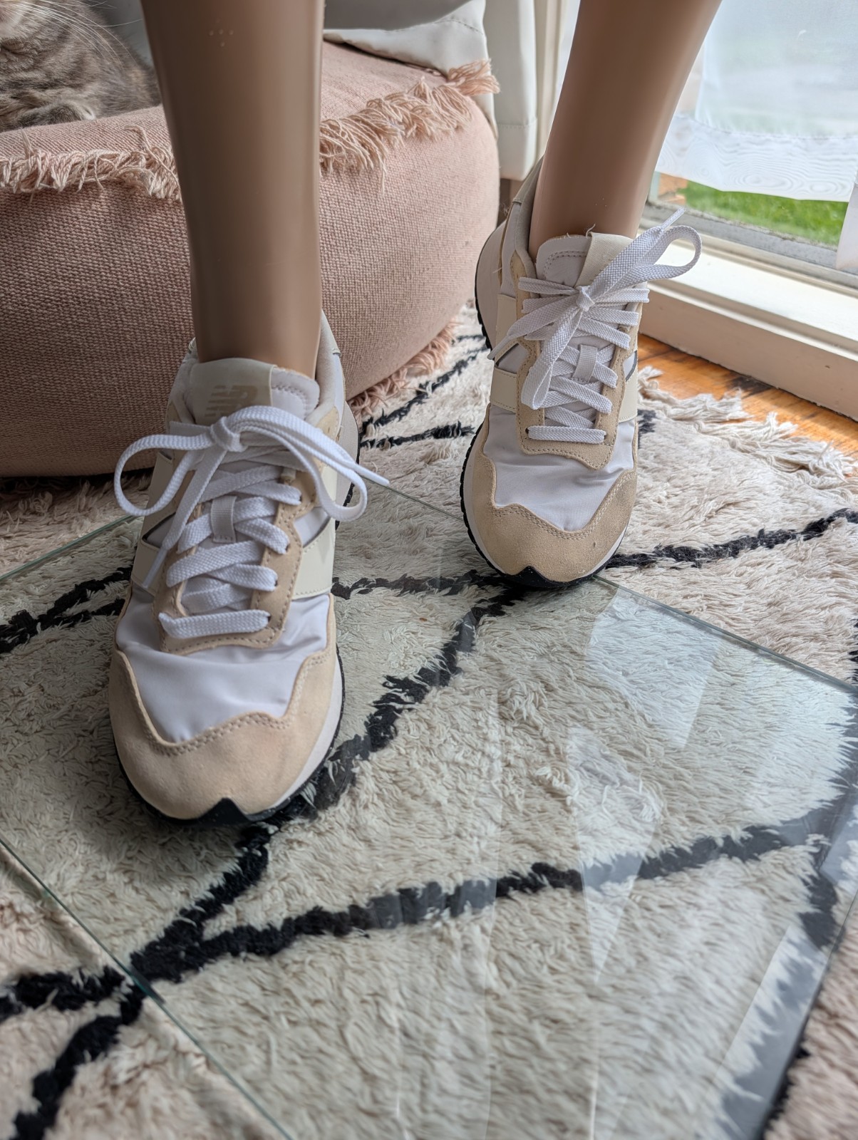 New Balance 237 sea salt moon ash trainers, Size euro 39