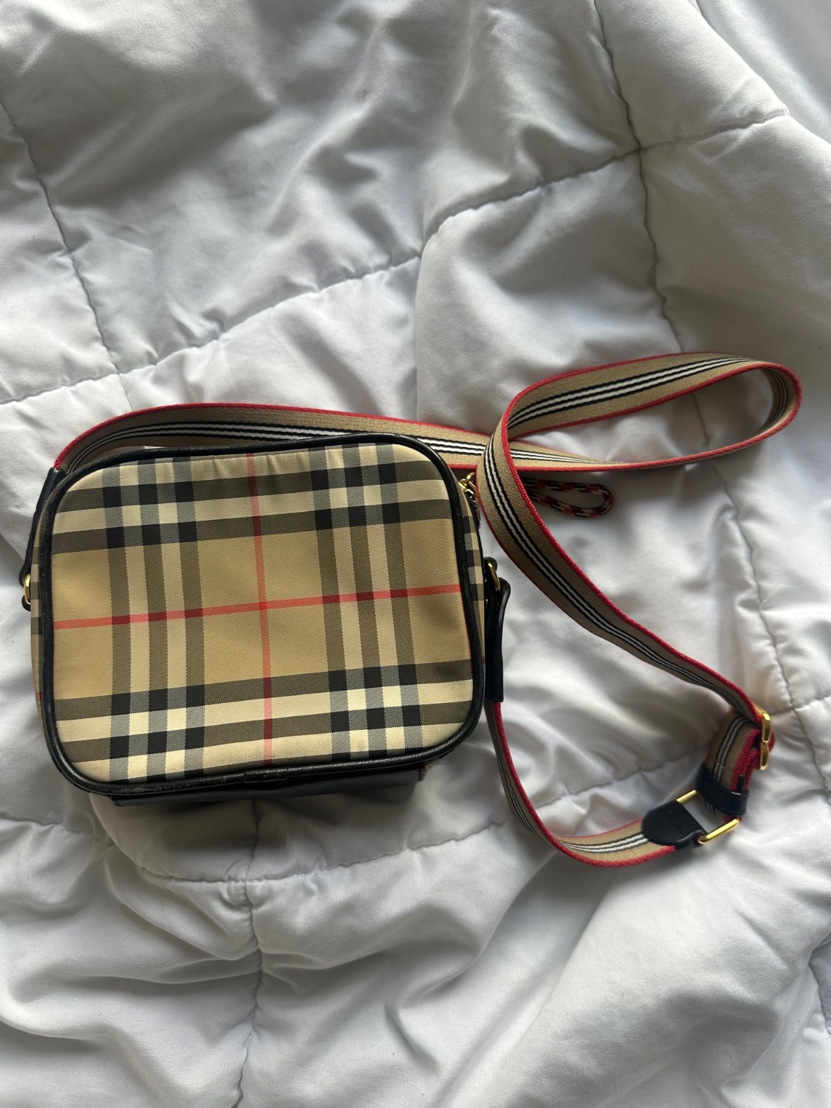 Burberry checkered crossbody bag for women authentic. small size