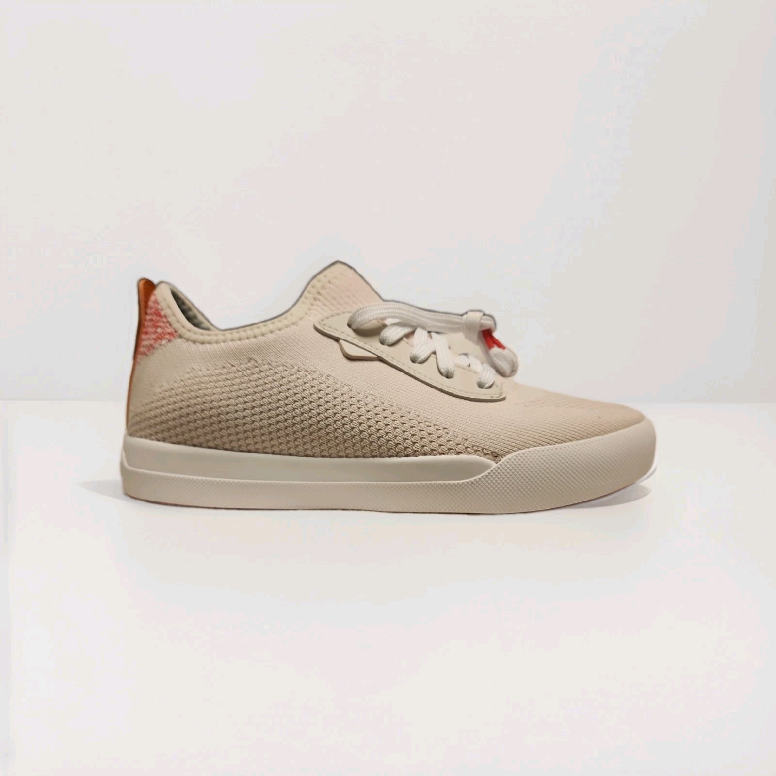 Vessi Weekend Classic Women 8 Shoe 