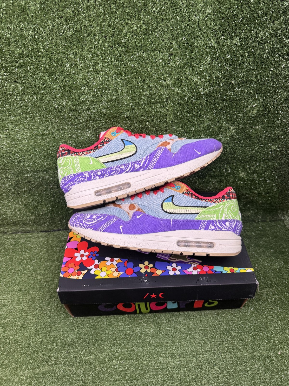 Size 13 - Concepts x Nike Air Max 1 SP Far Out