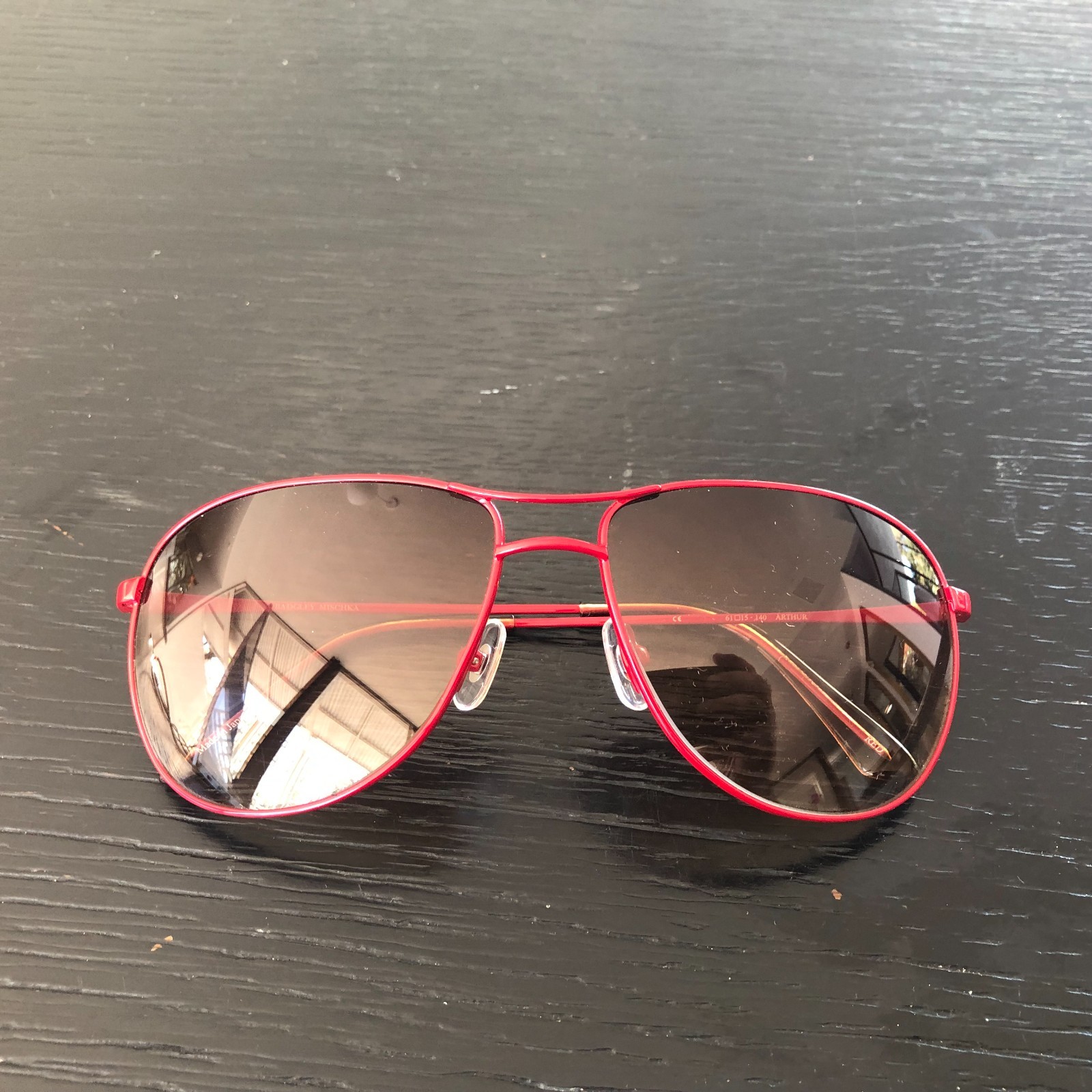 Badgley Mischka sunglasses model ARTHUR in RED color