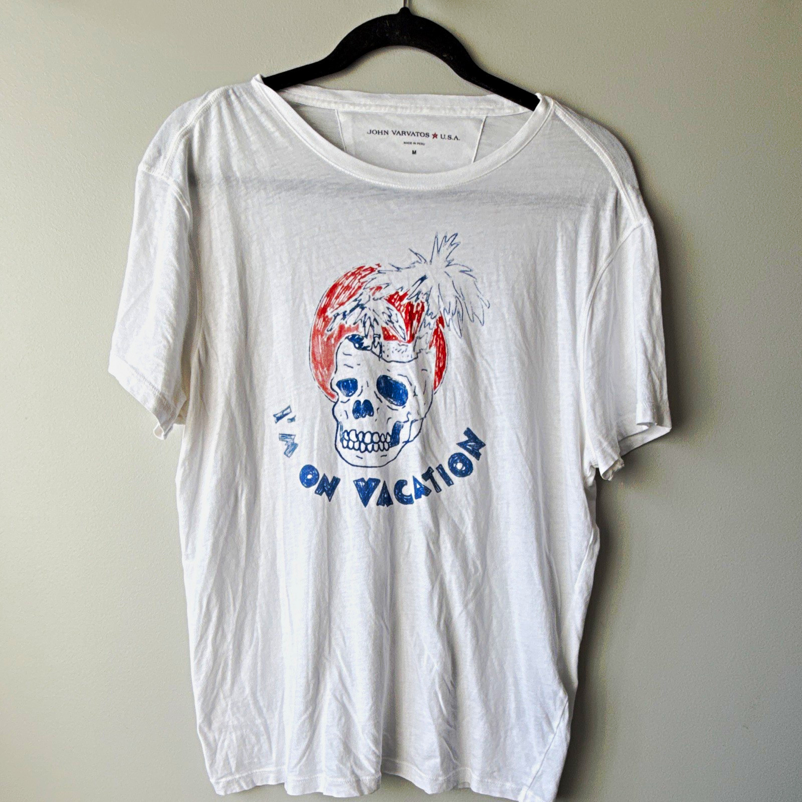 John Varvatos U.S.A. Skull “I’m On Vacation” White Crew Tee Cotton Men’s M