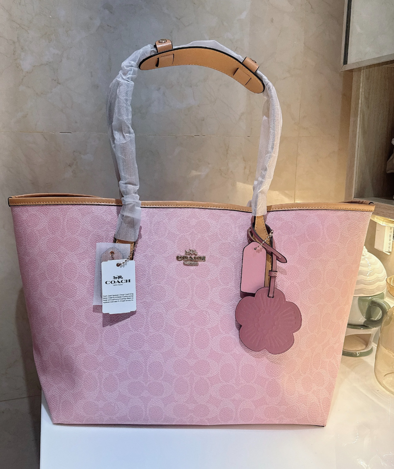 NWT COACH LARGE City Tote BAG HANDBAG SOFT leather Powder Pink with Charms CAL49