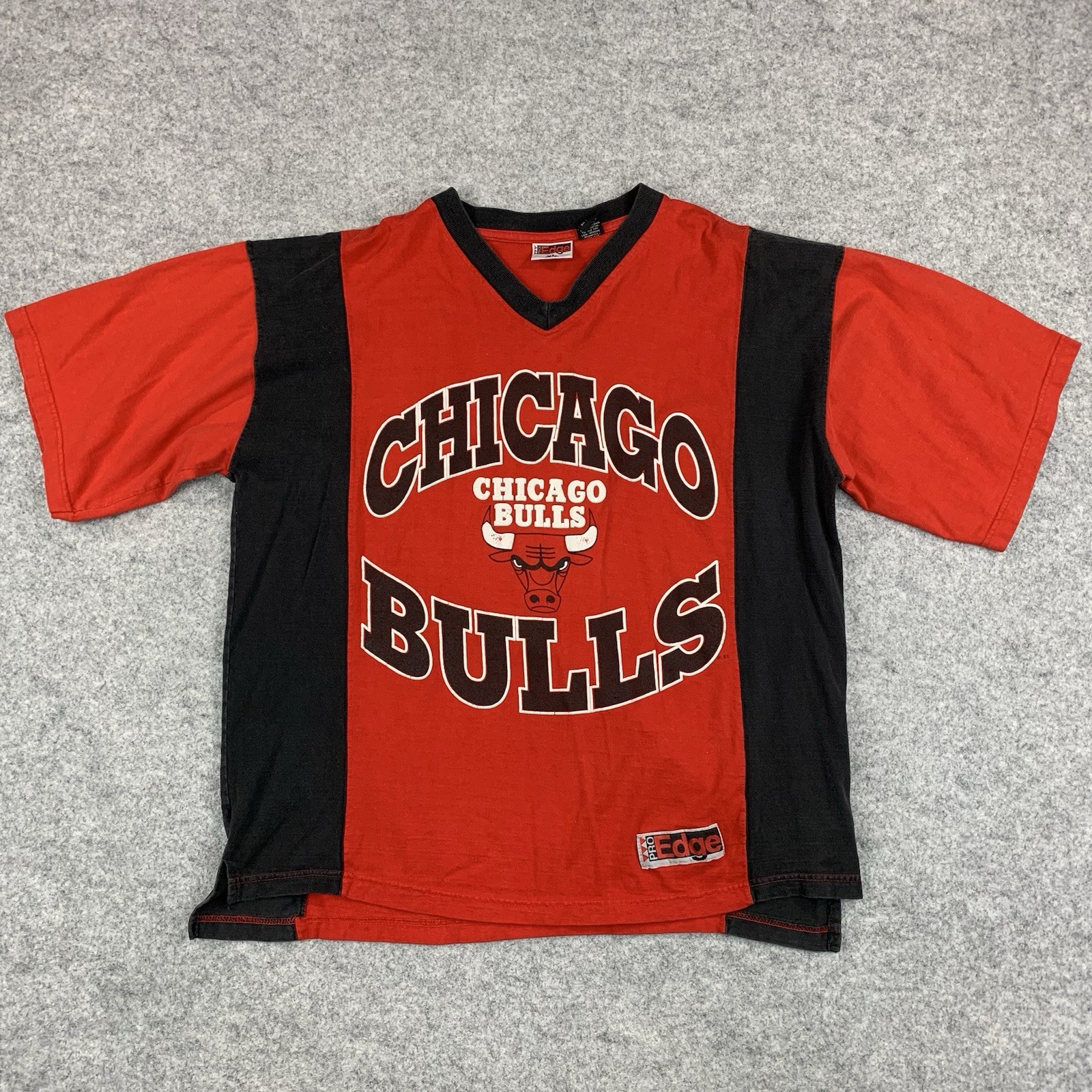 Vintage PRO EDGE Chicago Bulls Basketball Striped T Shirt 90s Size XL 1997