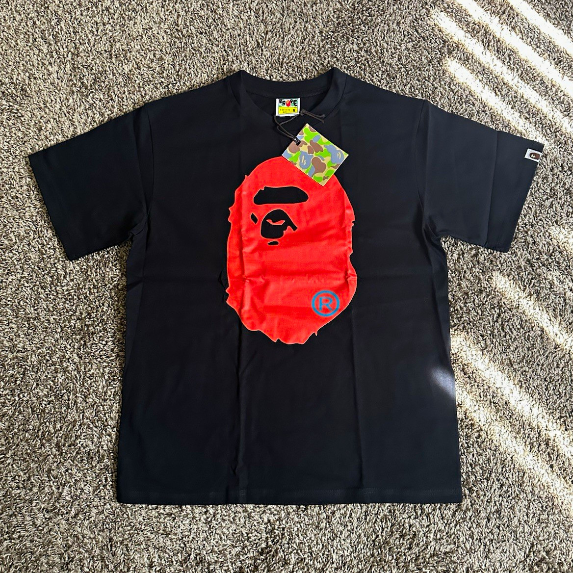A Bathing Ape Men’s M Black Ape Head Logo Graphic Crew Neck Tee Cotton