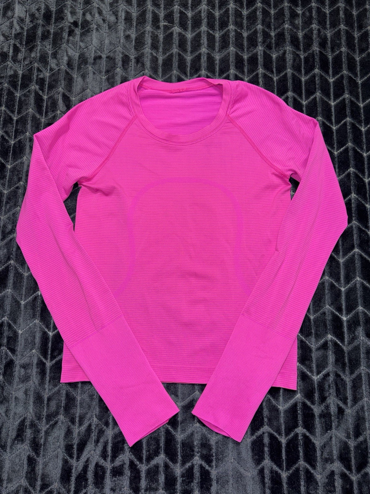 Lululemon Women’s Pink Swiftly Tech Long Sleeve 2.0 Race Length Size 4